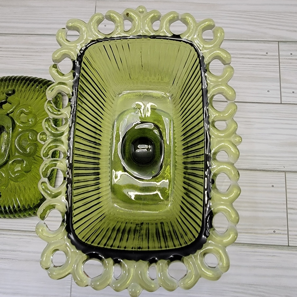 Indiana Glass Open Lace Edge Pedestal Candy Dush Avocado Green With Lid VTG - Picture 9 of 14